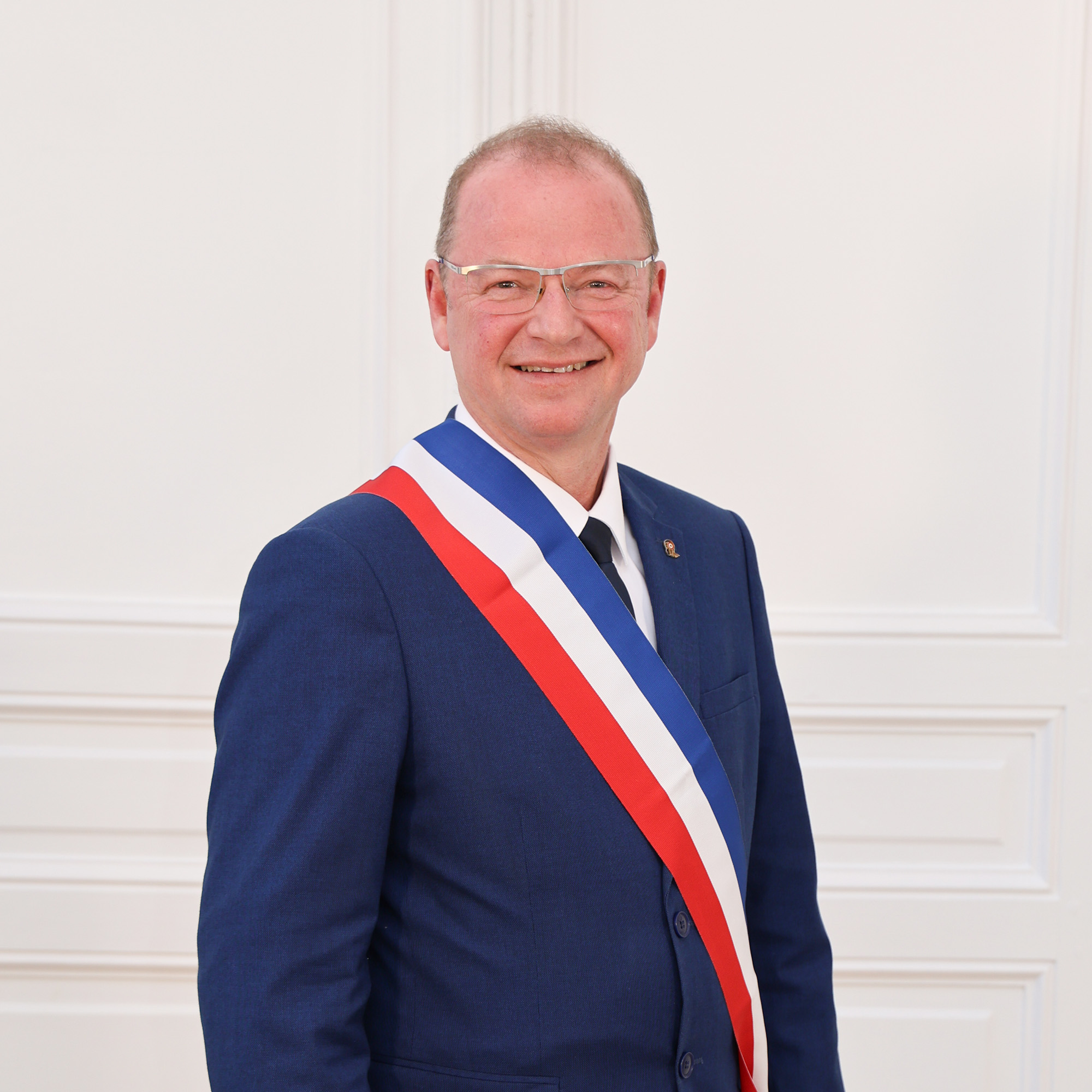 Portrait de Serge Marcellak, maire de Nœux-les-Mines